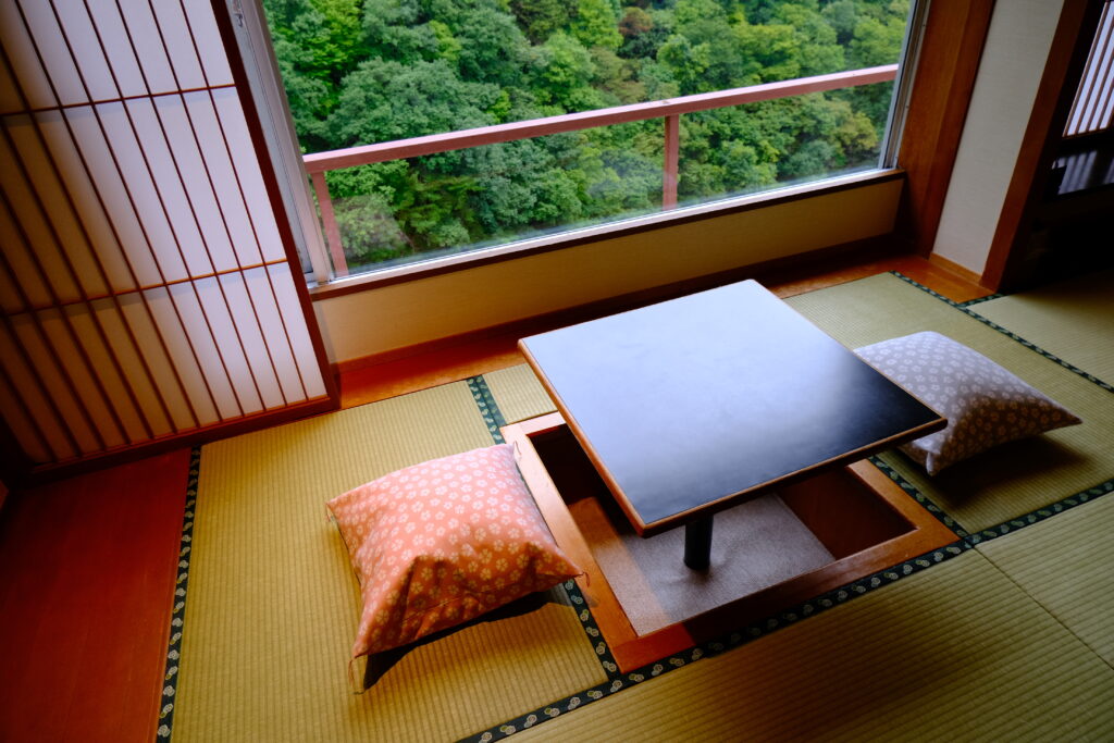 大川荘の客室にあった掘りごたつ