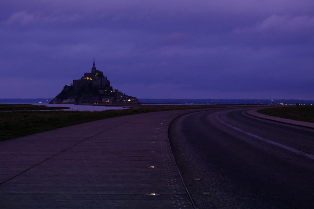 モンサンミッシェルの夜景