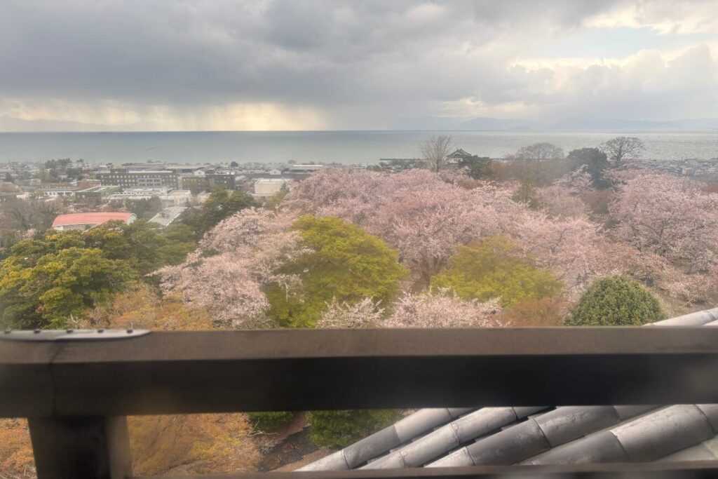 天守から見た琵琶湖