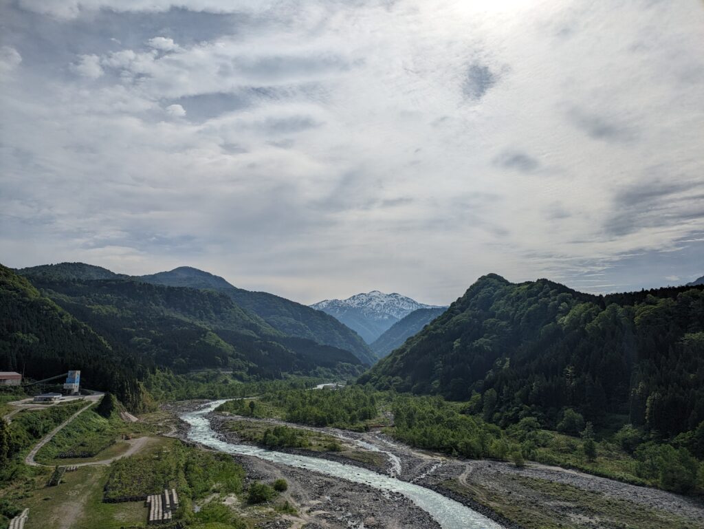 ツアーの専用バスからの景色