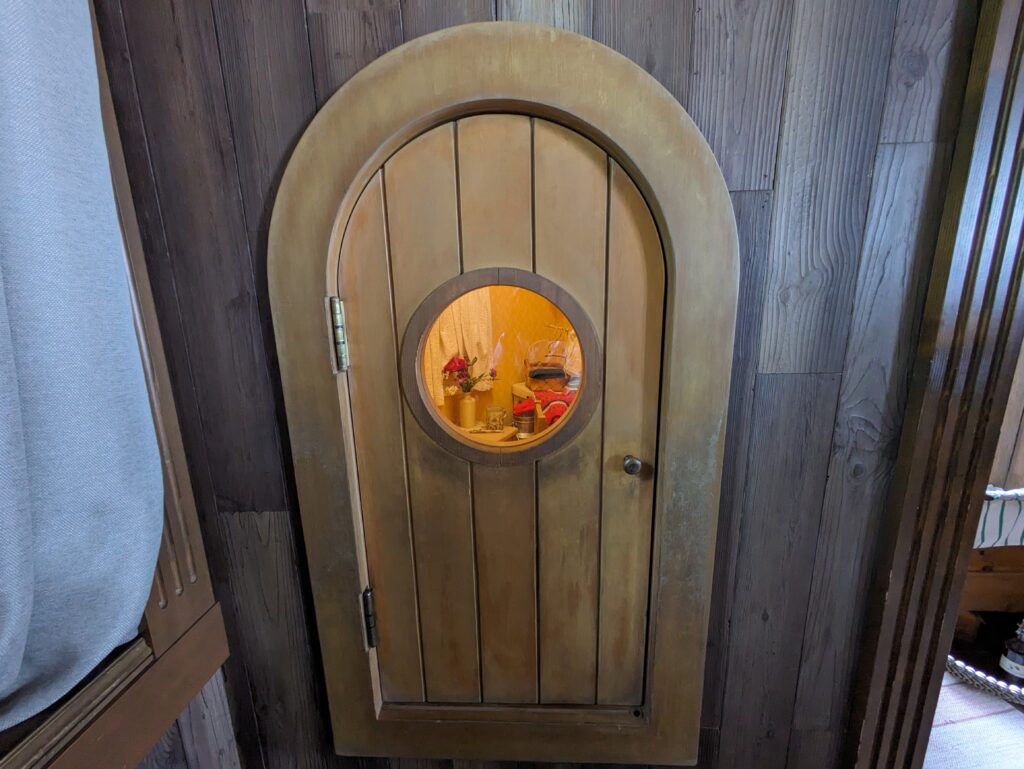 ムーミン屋敷内のミィの部屋