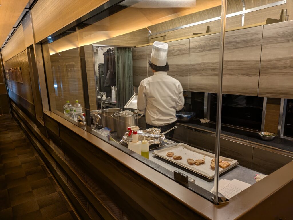 52席の至福のキッチン