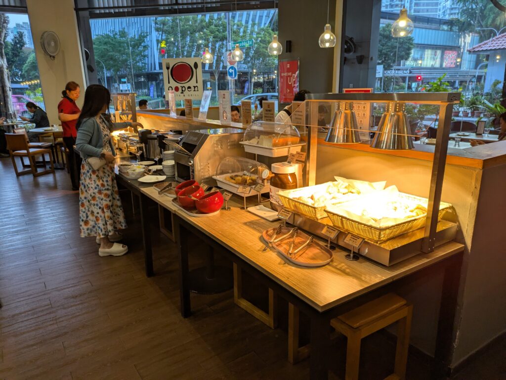 ibisノベナの朝食