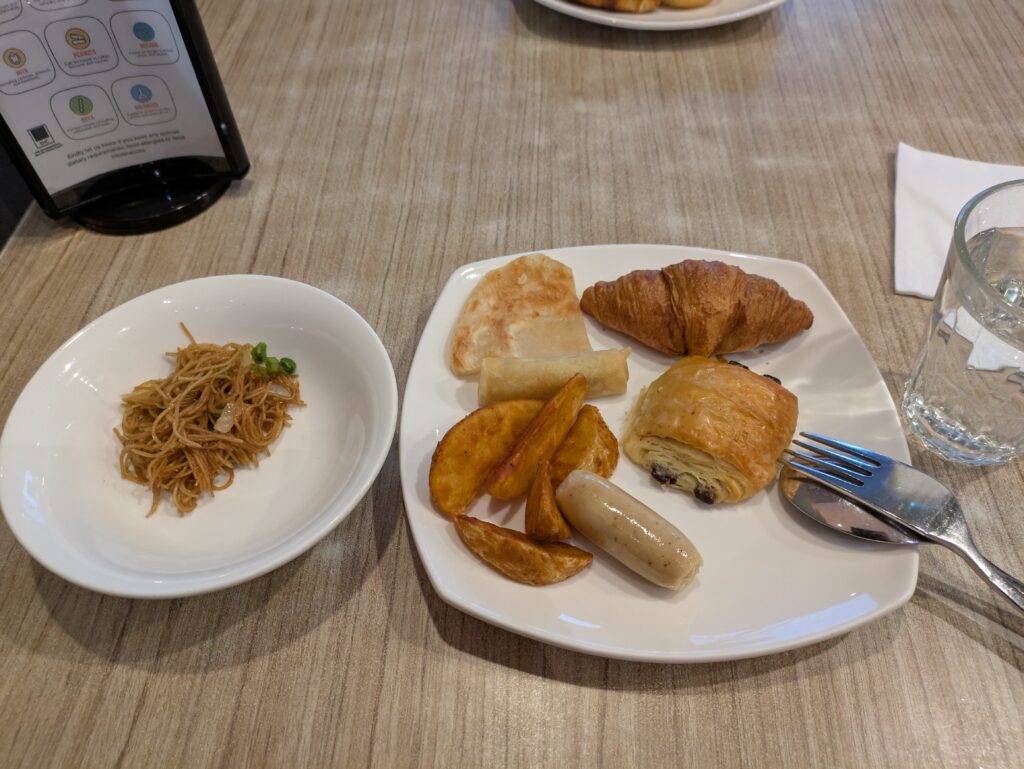 ibisノベナの朝食