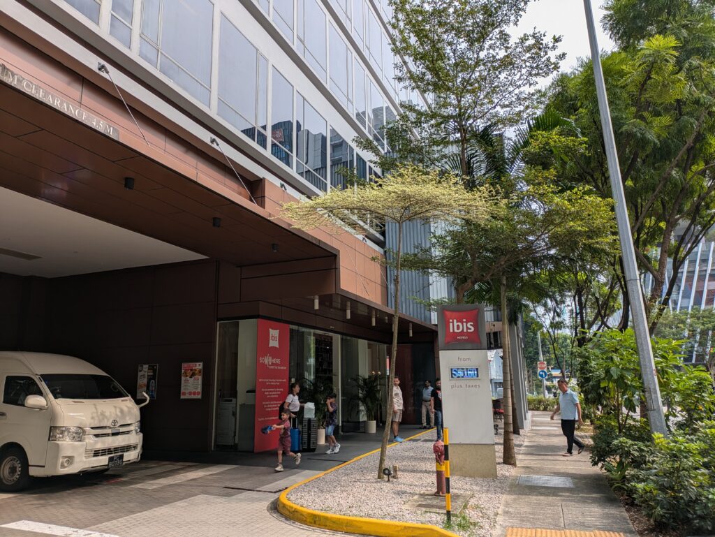 ibisノベナの外観