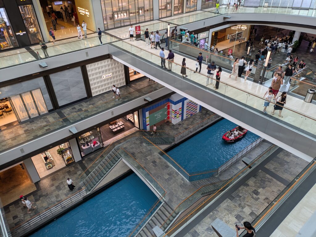 マリーナ・ベイ・サンズのショップ内