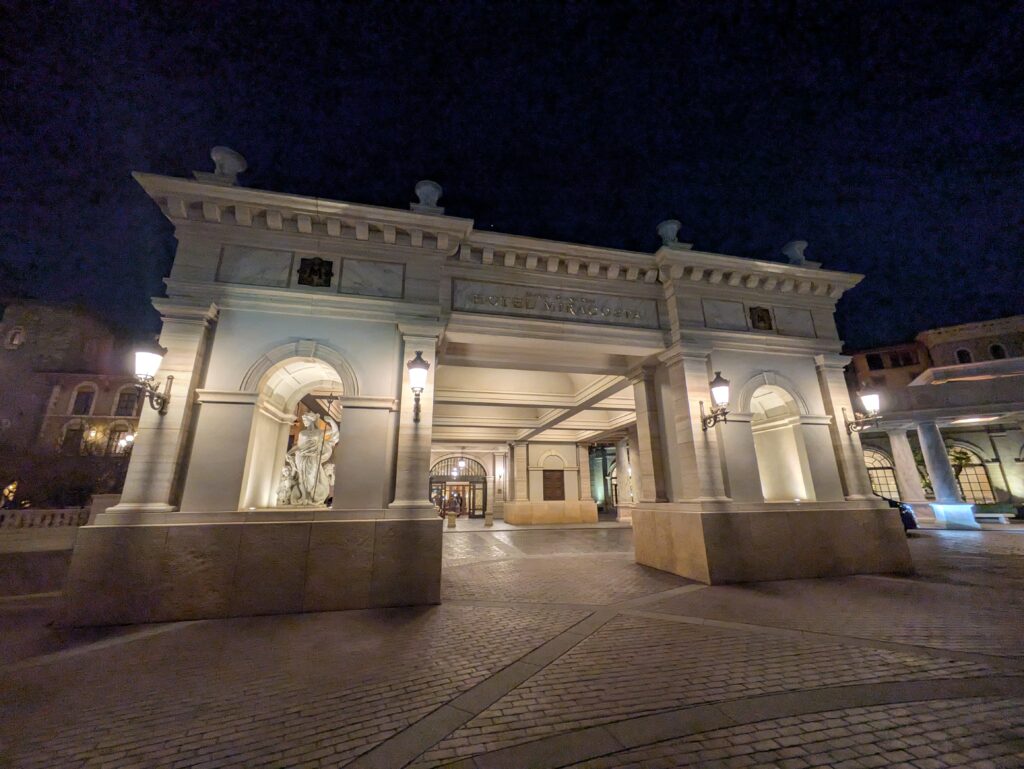 ミラコスタの正面口