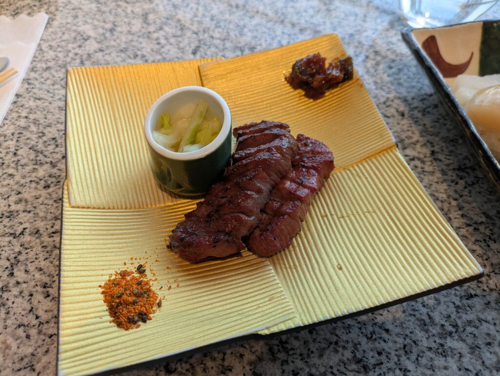 青海波の牛タン