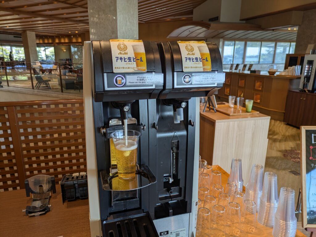 一の坊のラウンジのビール