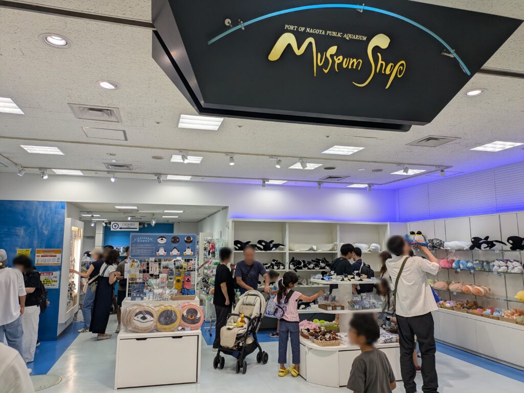 名古屋港水族館のお土産屋