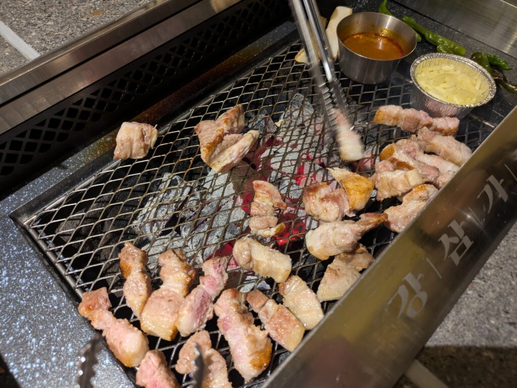韓国で食べたサムギョプサル